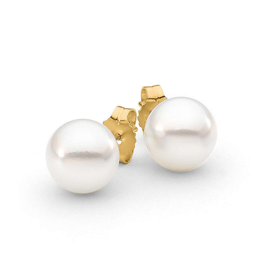Classic Pearl Studs